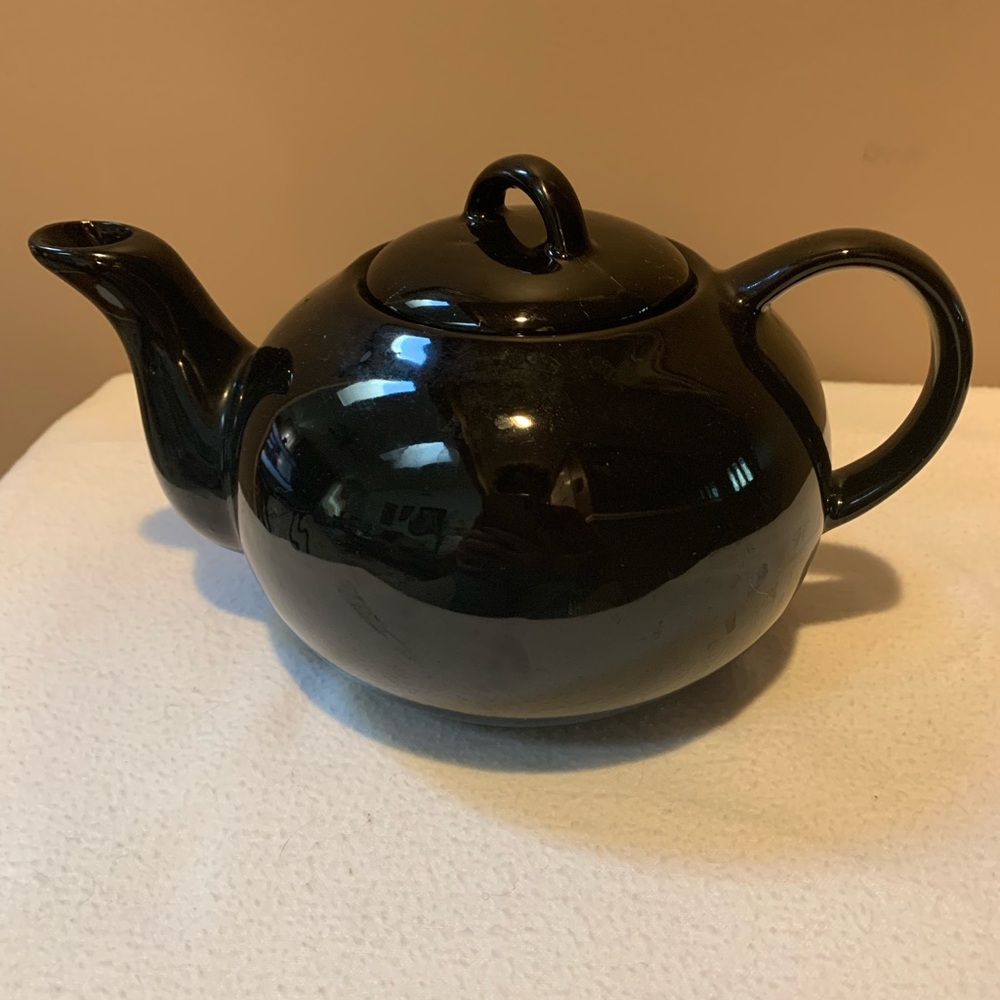 Elegant Black Teapot